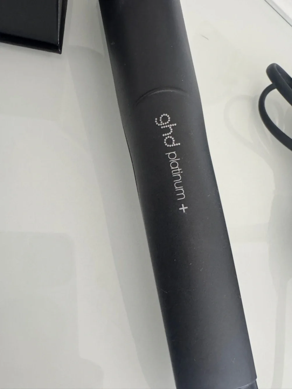 ghd platinum+ Black Styling Iron - Picture 5 of 5